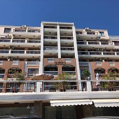 2 Bedroom With 2 Balconies And Sea Views Апартамент *